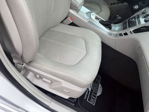 Used 2013 Cadillac CTS Luxury RWD image 23