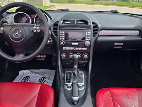 Used 2008 Mercedes-Benz SLK 350 image 27