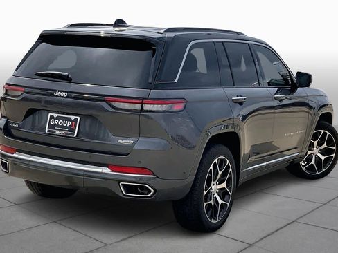 Used 2025 Jeep Grand Cherokee Summit image 13