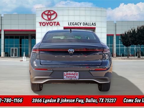 New 2026 Toyota Crown XLE image 10