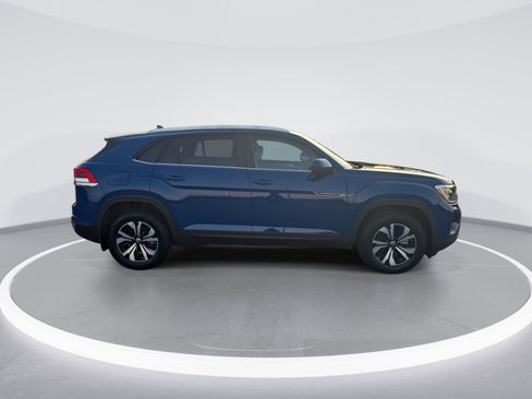 New 2025 Volkswagen Atlas Cross Sport SE image 2