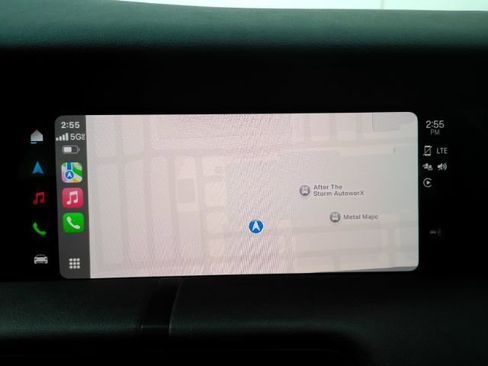 Used 2022 Porsche Taycan image 42