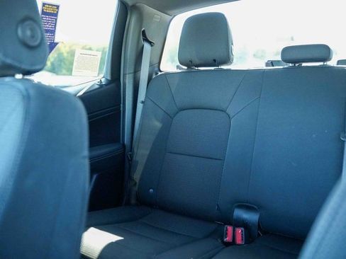 Used 2024 GMC Canyon Elevation image 39