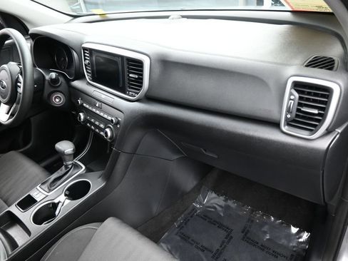 Used 2022 Kia Sportage LX FWD image 39
