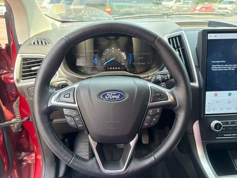 Certified 2023 Ford Edge SEL w/ Convenience Package AWD/4WD image 15