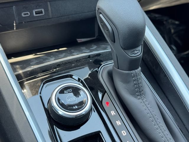 New 2026 Chevrolet Colorado Trail Boss w/ Midnight Edition AWD/4WD image 25