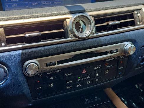 Used 2013 Lexus GS 350 w/ Luxury Pkg RWD image 19