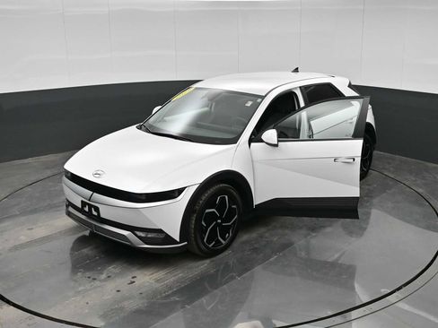 Used 2022 Hyundai Ioniq 5 SE w/ Cargo Package image 24