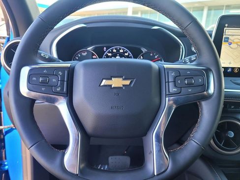 Certified 2025 Chevrolet Blazer Premier w/ Driver Confidence II Package image 19
