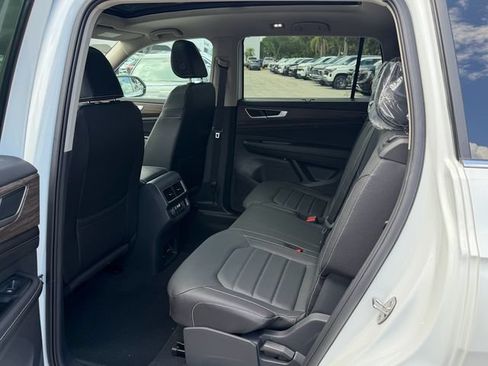 New 2026 Volkswagen Atlas SEL AWD/4WD image 13