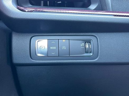 New 2026 Chevrolet Traverse RS FWD image 36