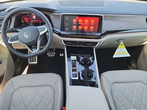 New 2026 Volkswagen Atlas SEL Premium R-Line AWD/4WD image 14