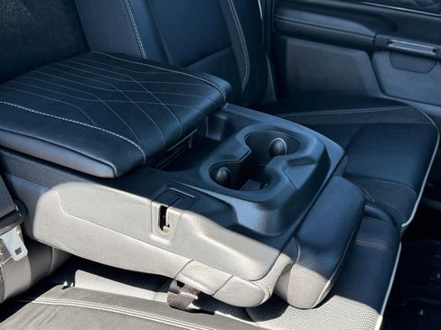 Used 2025 RAM 1500 Limited image 17