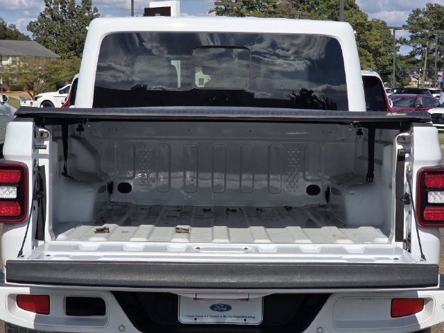 Used 2022 Jeep Gladiator Overland AWD/4WD image 29