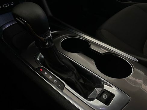 Used 2022 Chevrolet Malibu LT image 29