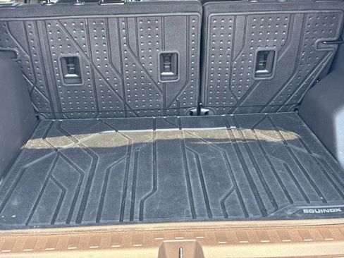 Used 2023 Chevrolet Equinox LT image 4