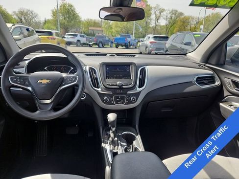 Used 2024 Chevrolet Equinox LS w/ LS Convenience Package FWD image 13