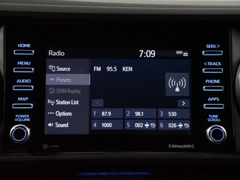 Certified 2022 Toyota Tacoma SR AWD/4WD image 17