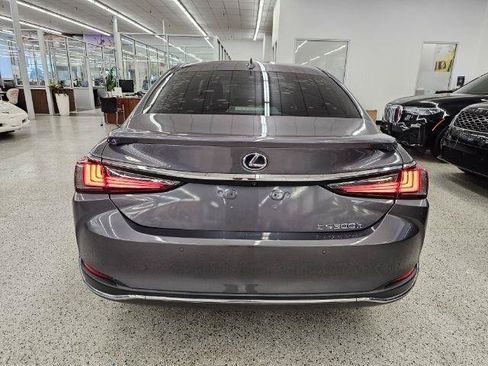 Used 2021 Lexus ES 300h w/ Premium Package FWD image 6