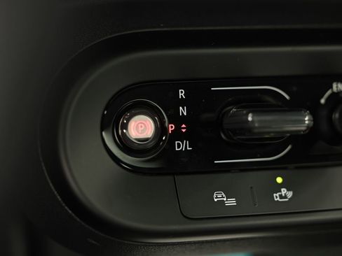 New 2026 MINI Cooper 2-Door Hardtop FWD image 35
