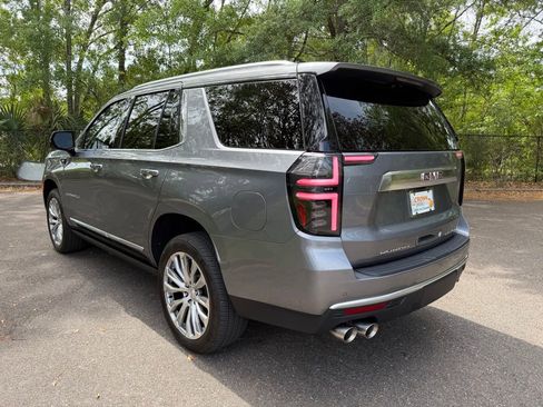 Used 2022 GMC Yukon Denali image 4