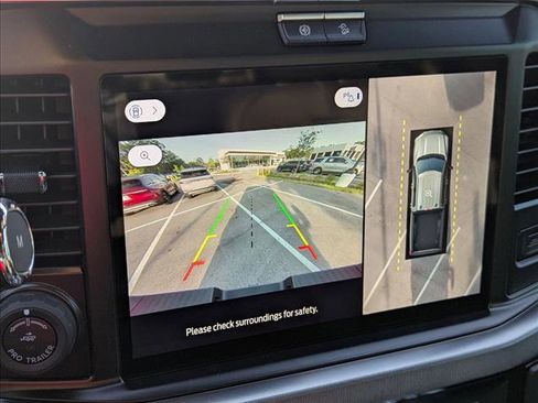 New 2025 Ford F250 Platinum w/ Tremor Off-Road Package image 13