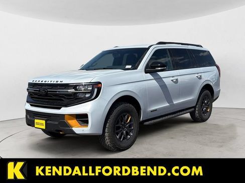 Used 2026 Ford Expedition Tremor AWD/4WD image 1