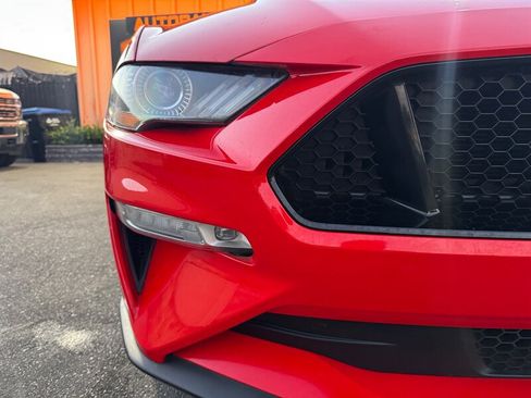 Used 2018 Ford Mustang GT Premium RWD image 3