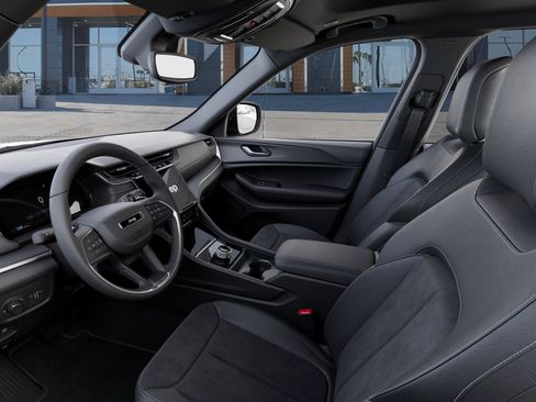 New 2025 Jeep Grand Cherokee L Altitude image 22