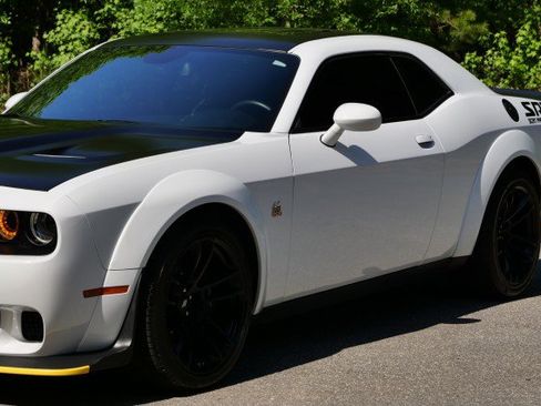 Used 2023 Dodge Challenger R/T Scat Pack image 37