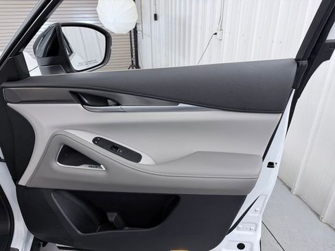 Certified 2026 INFINITI QX60 Luxe w/ Cargo Package FWD image 42