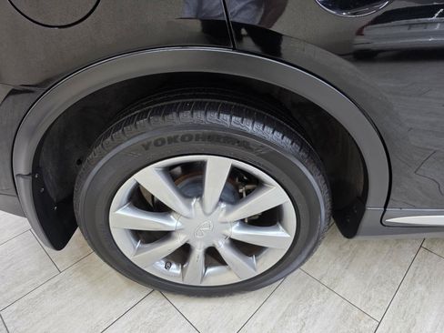 Used 2017 INFINITI QX50 2WD w/ Premium Plus Package image 41