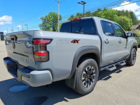 Used 2023 Nissan Frontier PRO-4X w/ Pro Convenience Package image 6
