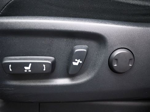Used 2024 Toyota 4Runner SR5 AWD/4WD image 10