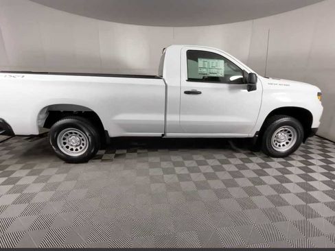 New 2025 Chevrolet Silverado 1500 W/T w/ WT Value Package image 18