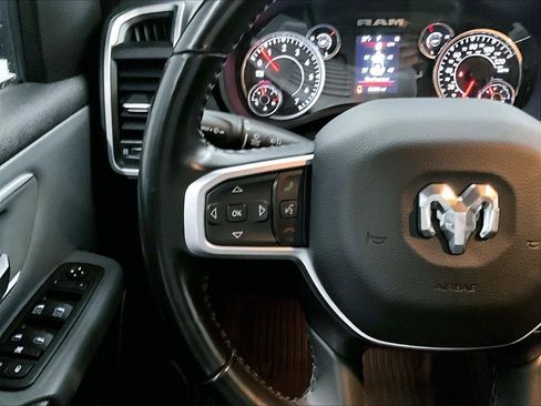 Used 2022 RAM 1500 Big Horn AWD/4WD image 23