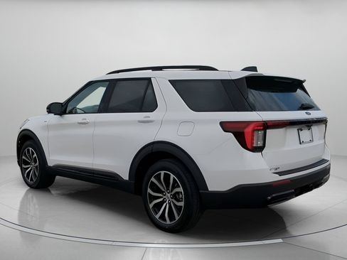 New 2026 Ford Explorer ST-Line RWD image 20