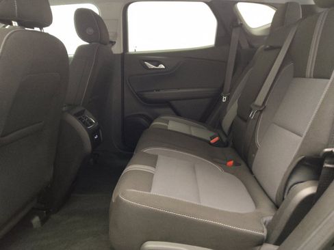 Used 2024 Chevrolet Blazer LT w/ Convenience Package FWD image 18
