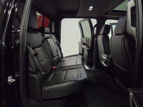 Used 2022 GMC Sierra 2500 Denali image 10