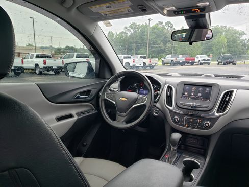 Used 2022 Chevrolet Equinox LT FWD image 36