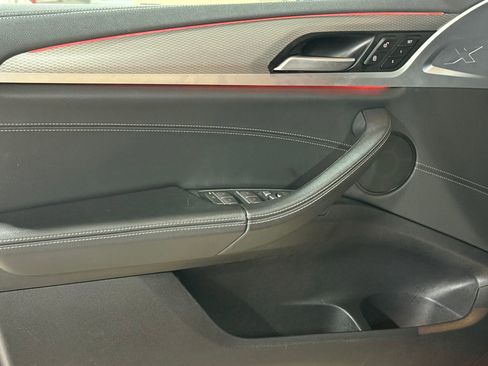 Used 2020 BMW X4 M40i image 13