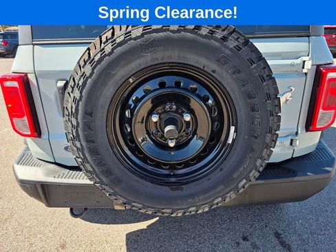 Used 2023 Ford Bronco Black Diamond AWD/4WD image 15