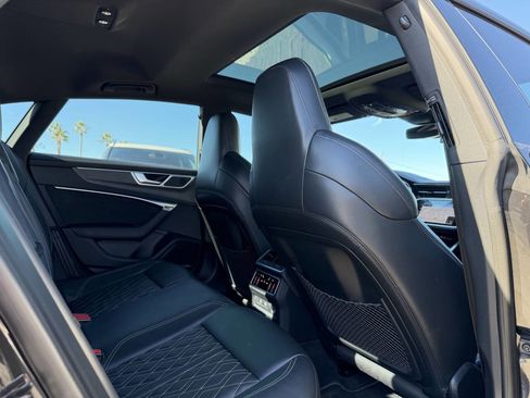 Used 2021 Audi S7 Premium Plus w/ S Sport Package image 28