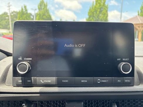 Used 2023 Honda CR-V LX image 17