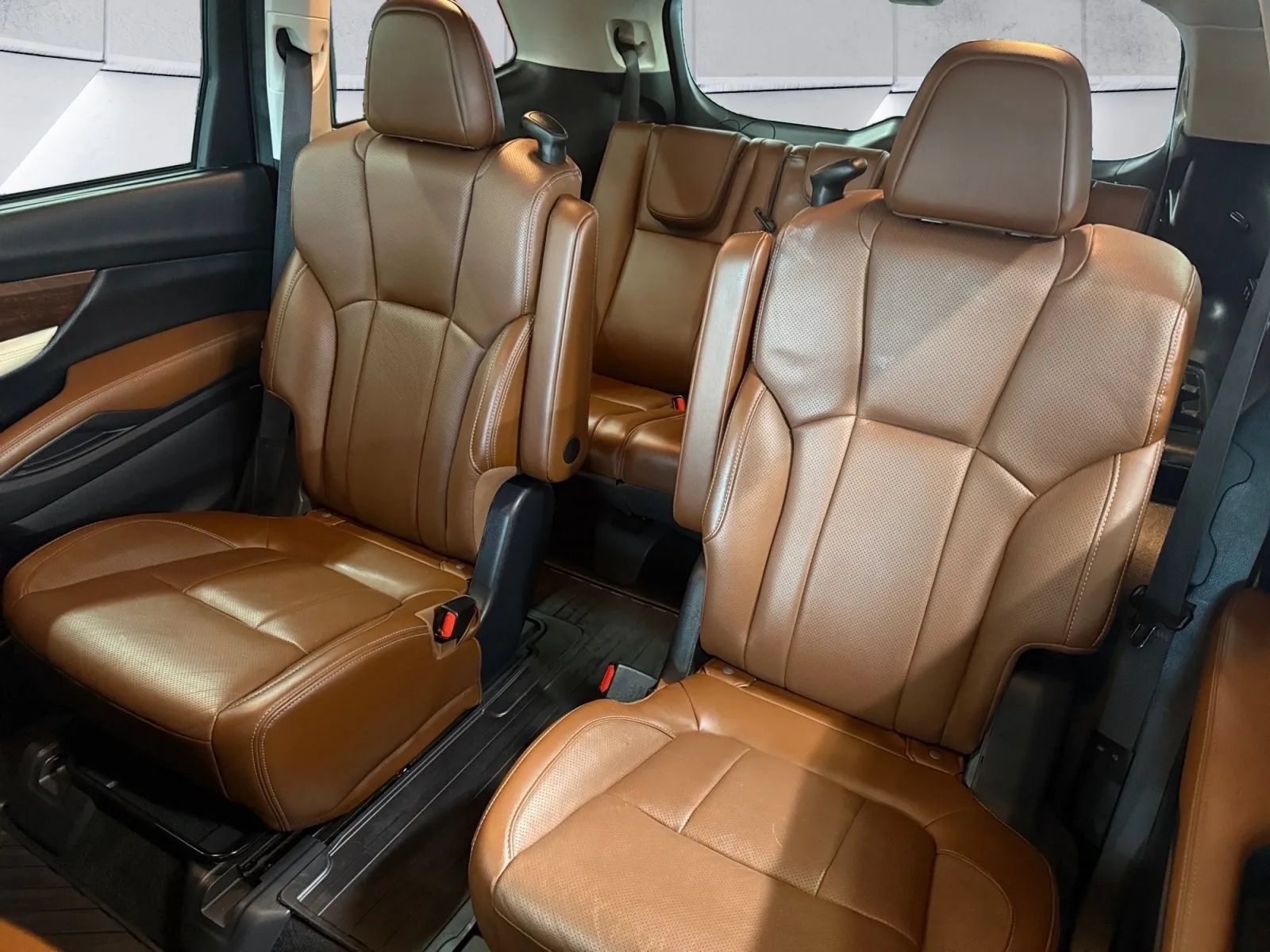 Used 2019 Subaru Ascent Touring AWD/4WD image 18
