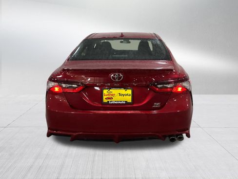 Used 2023 Toyota Camry SE AWD/4WD image 5