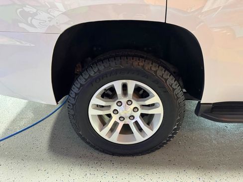 Used 2018 Chevrolet Tahoe LT AWD/4WD image 34