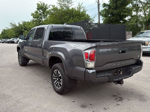 Used 2021 Toyota Tacoma TRD Sport AWD/4WD image 5