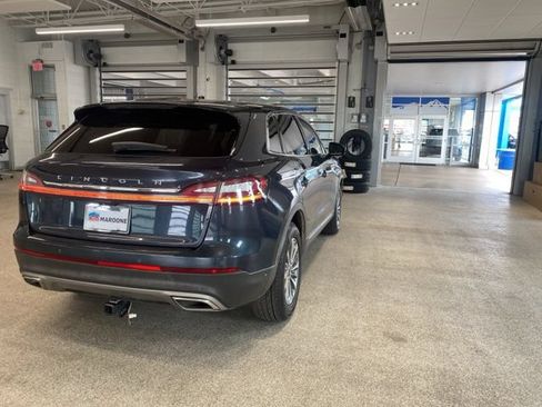 Used 2022 Lincoln Nautilus Reserve AWD/4WD image 5