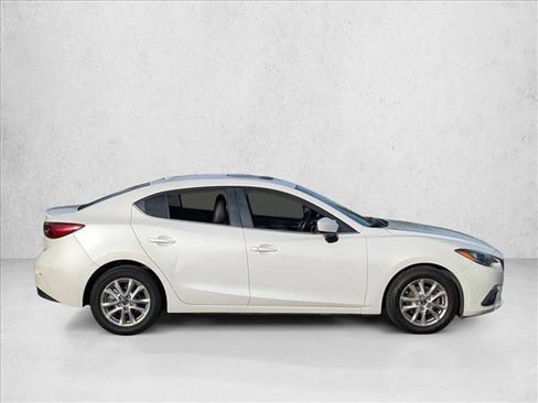 Used 2015 MAZDA MAZDA3 i Grand Touring FWD image 4
